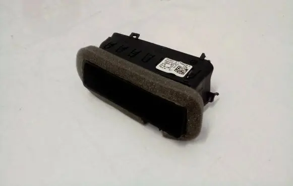 Audi e-tron Dashboard side air vent grill/cover trim 4N0819209A