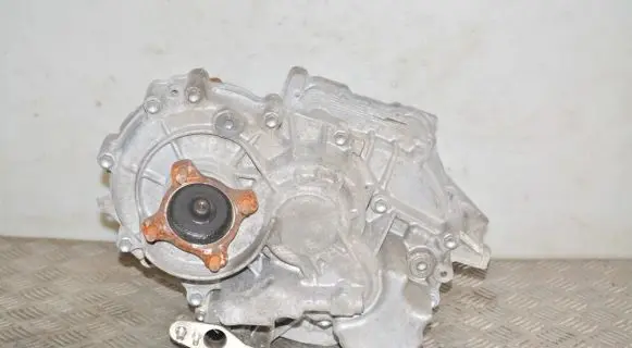 Lexus RX 450H Rear differential 8209048011