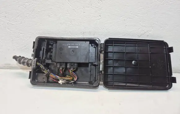 Volkswagen PASSAT B5.5 Comfort/convenience module 1C0959799B