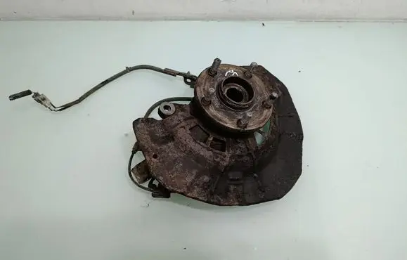 Lexus RX 330 - 350 - 400H Front wheel hub 