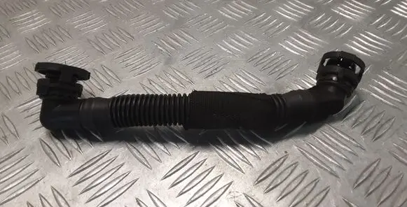 Audi A4 S4 B8 8K Breather hose/pipe 04L103493F
