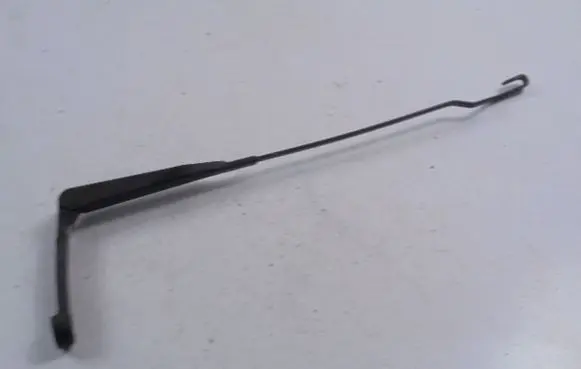 Opel Calibra Front wiper blade arm 90355763LH