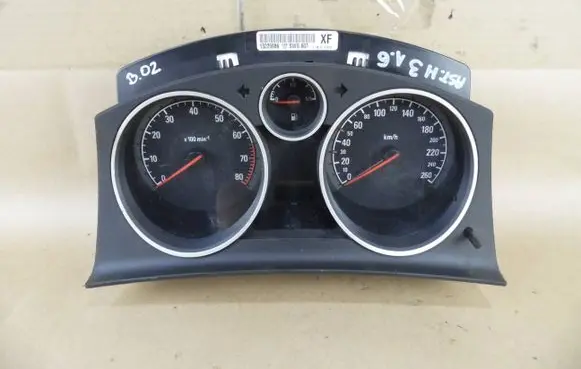 Opel Astra H Speedometer (instrument cluster) 13225986 SW6607
