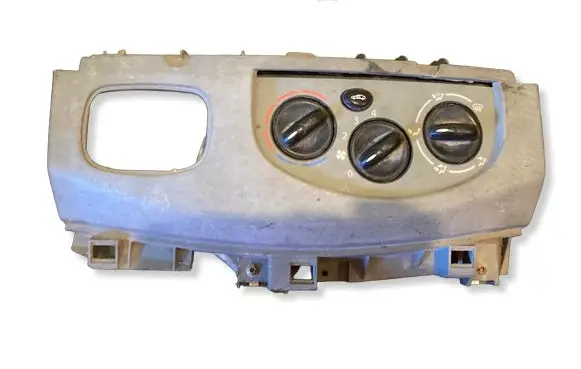 Renault Trafic II (X83) Climate control unit 91165788 8200004603 B6136S440