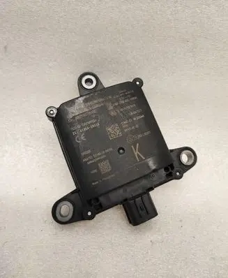 Lexus RX 450H Blind spot module 031401606068