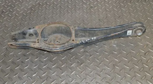 Volkswagen Golf VII Rear upper control arm/wishbone 5Q0505311D