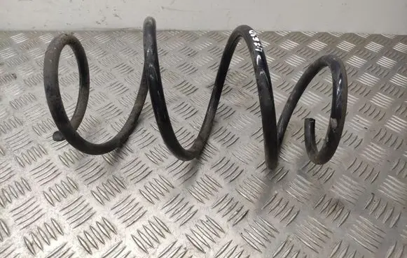 Toyota RAV 4 (XA50) Front coil spring