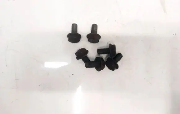 Renault Twingo I Nuts/bolts 