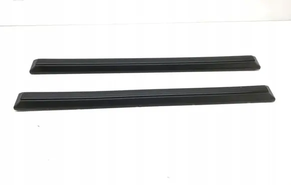 Front arch trim