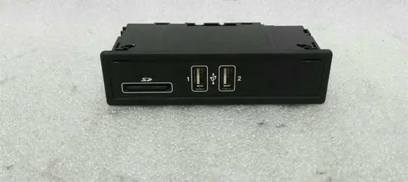 Mercedes-Benz GLC X253 C253 USB socket connector A2058200526