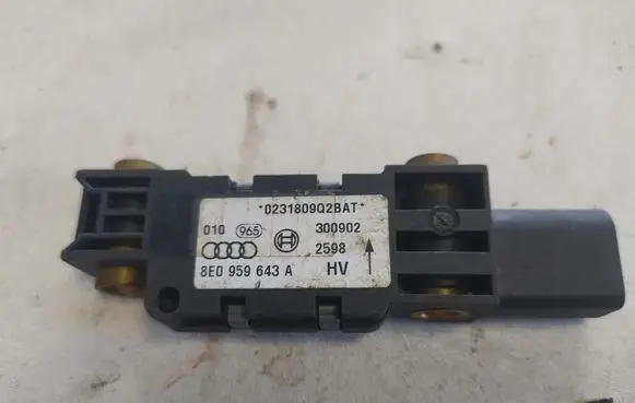 Audi A4 S4 B6 8E 8H Airbag deployment crash/impact sensor 8E0959643A