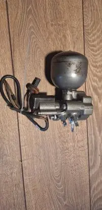 Mercedes-Benz E W124 Vacuum valve 1243503457