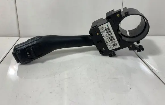 Audi A6 S6 C5 4B Indicator stalk 8L0953513J