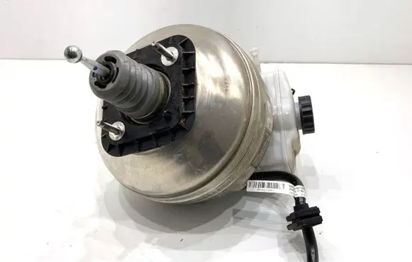 BMW 3 G20 G21 Brake booster 6879423