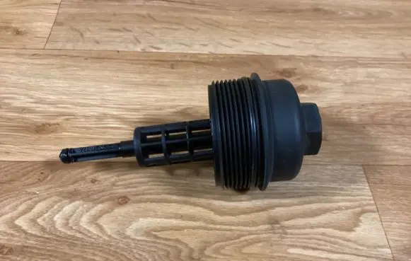 Opel Zafira A Oil filter cover 90571724