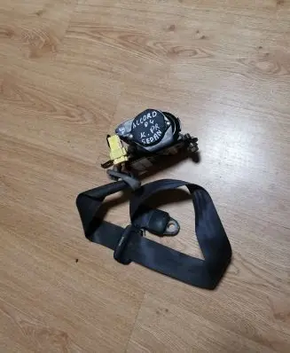 Honda Accord Front seatbelt 0432072