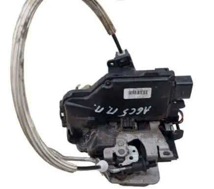 Audi A6 S6 C5 4B Front door lock 4O1837016