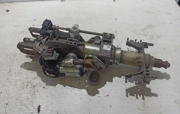 BMW 5 F10 F11 Steering wheel axle 6787926 140111H60680 1056004G