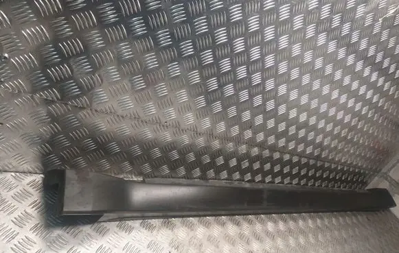 Subaru Forester SH Front sill trim cover