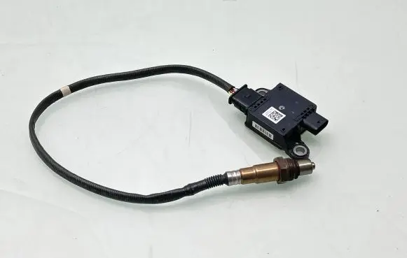 Nissan Navara D23 Lambda probe sensor 227935JU0A