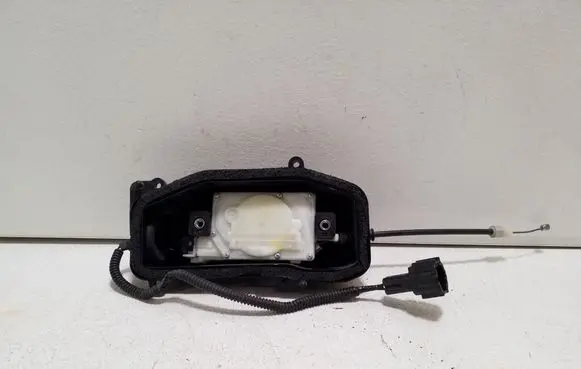 Nissan Leaf I (ZE0) Fuel tank cap lock motor 657603NK0A