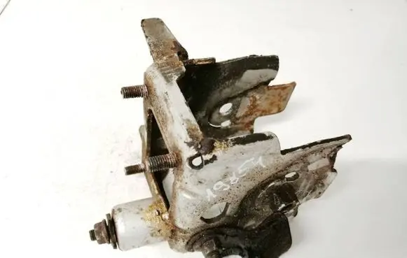 Chrysler Grand Voyager IV Engine mounting bracket 04861482aa