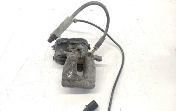 Mercedes-Benz B W246 W242 Rear brake caliper A2465460543 A1729060200 A0004232381