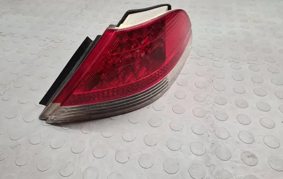 BMW 7 E65 E66 Rear/tail lights 6914286 008413065697