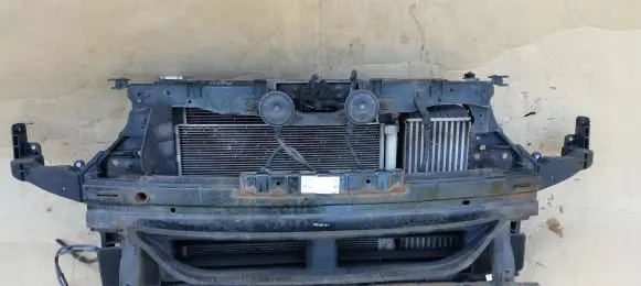 Hyundai i40 Radiator support slam panel