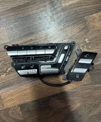 Mercedes-Benz S W221 Seat control switch A2218701951