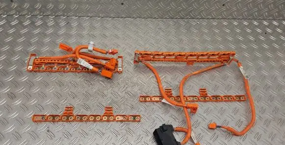 Toyota RAV 4 (XA40) High voltage cable G383048050 G92U248040
