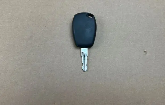 Dacia Duster Ignition key/card