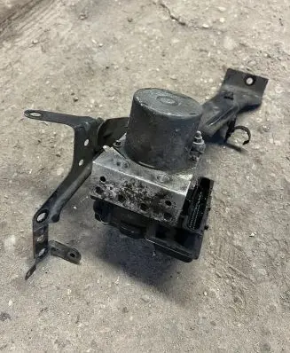 Subaru Outback ABS Pump 0265234662 0265950813 88225D1367