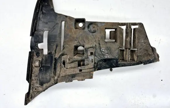 Volvo S60 Front bumper mounting bracket 09190304