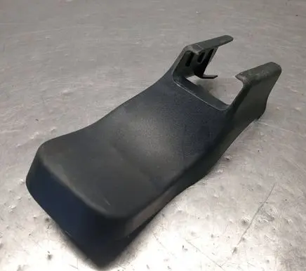 Mitsubishi Outlander Other interior part 6977A835