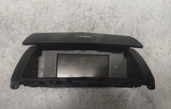Mercedes-Benz C W204 Screen/display/small screen A20468012319F