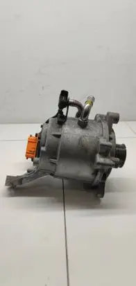 Hyundai Santa Fe Generator/alternator 373902M900