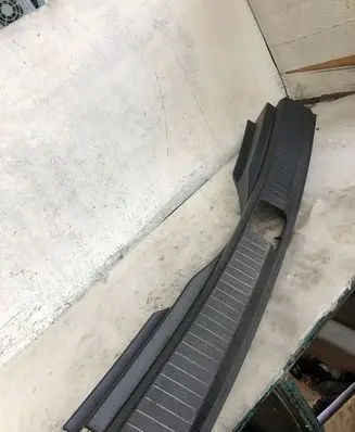 Volkswagen Touran III Trunk/boot sill cover protection 5ta863459e