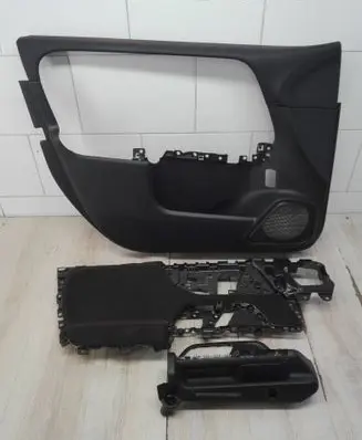 Mercedes-Benz GLA H247 Front door card panel trim A2477204702