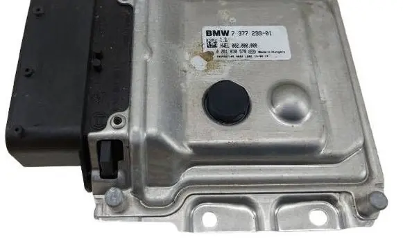 BMW 5 F10 F11 Reducing agents exhaust control unit 7377299