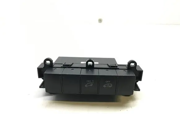 Mercedes-Benz B W245 Alarm switch 1698208410 33460502 30080510444504