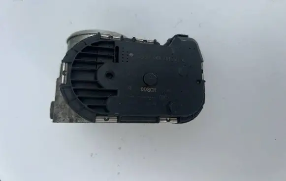 Audi A4 S4 B6 8E 8H Throttle valve 06B133062M 28325