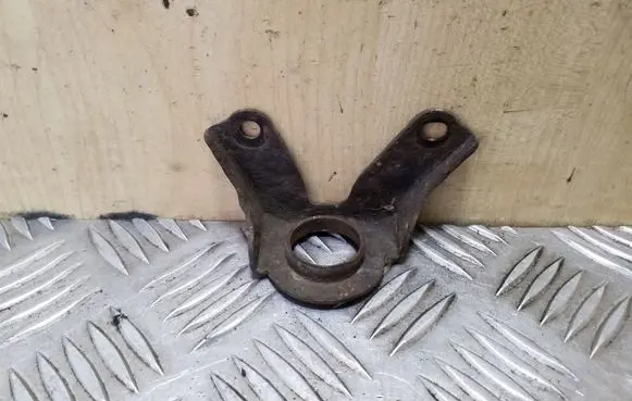 KIA Soul Radiator mount bracket