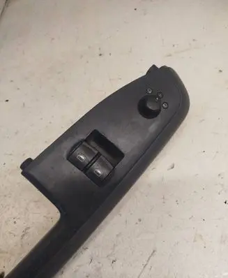 Audi A4 S4 B6 8E 8H Electric window control switch 