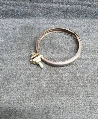 BMW 3 G20 G21 Muffler pipe connector clamp 7606136