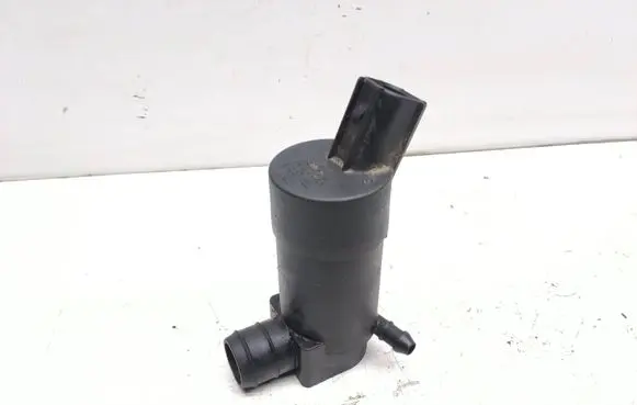 Volvo S80 Windscreen/windshield washer pump