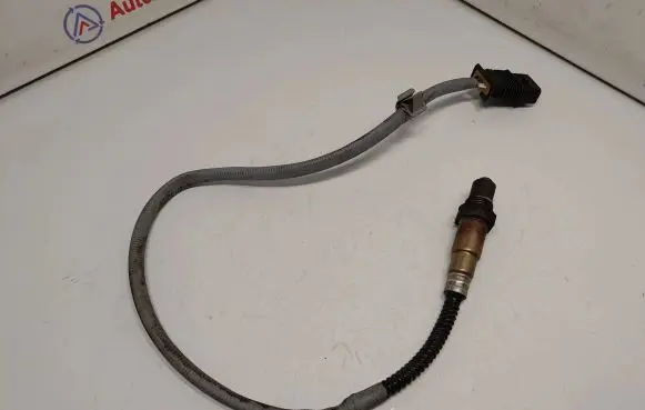 BMW 5 F10 F11 Lambda probe sensor 7589475 11787589475 0258010162