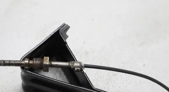 Volkswagen Tiguan Exhaust gas temperature sensor 03G906088
