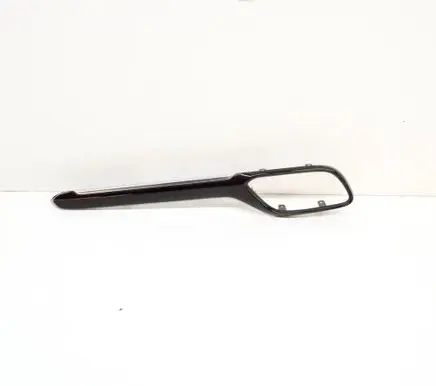 Dashboard glove box trim