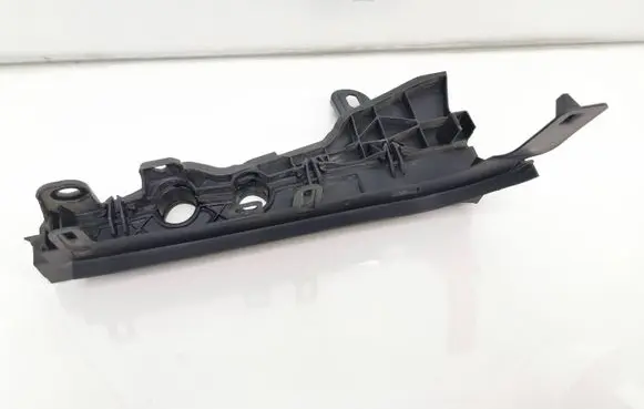 Mercedes-Benz EQC Other engine bay part A2538314400 WPT51532